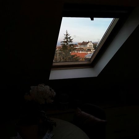 City Apartman オルドヘユ・セクイエスク エクステリア 写真