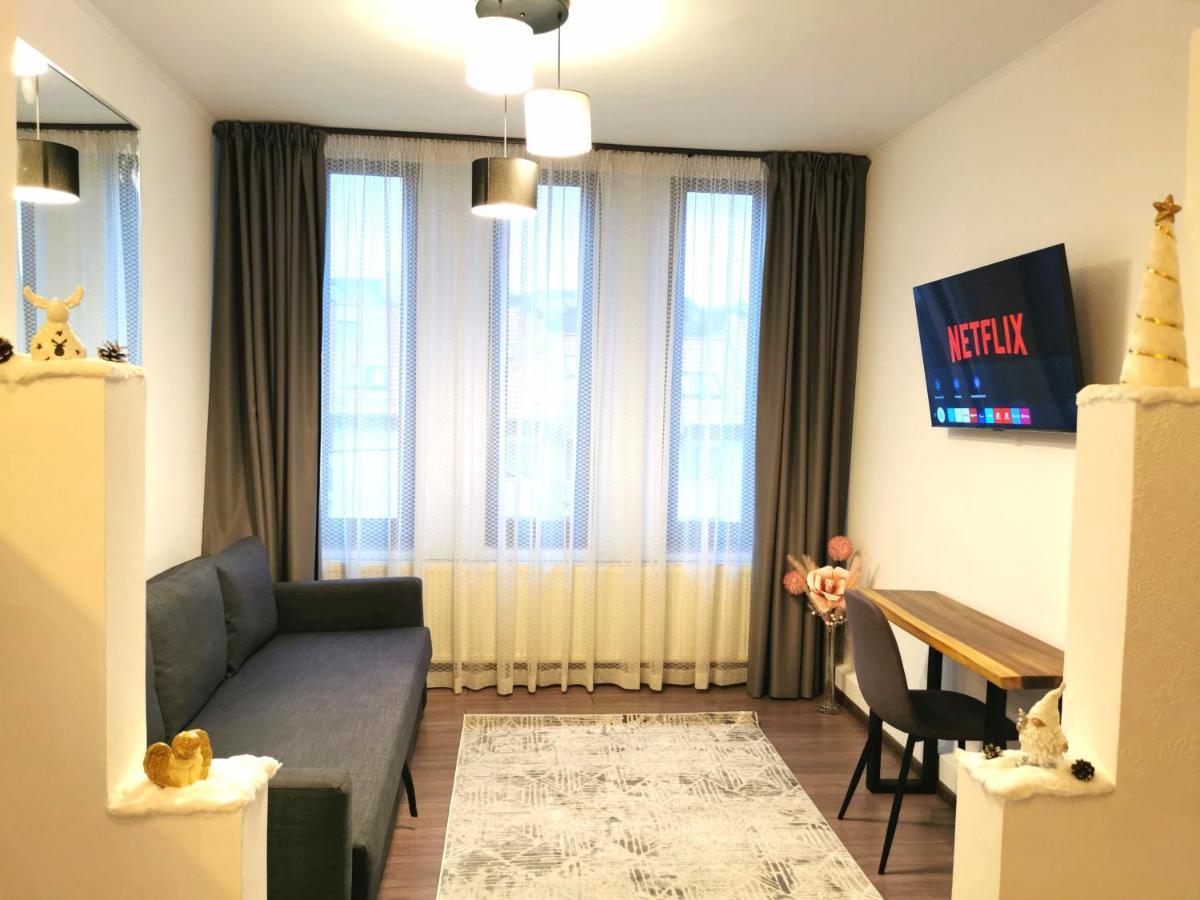 City Apartman オルドヘユ・セクイエスク エクステリア 写真
