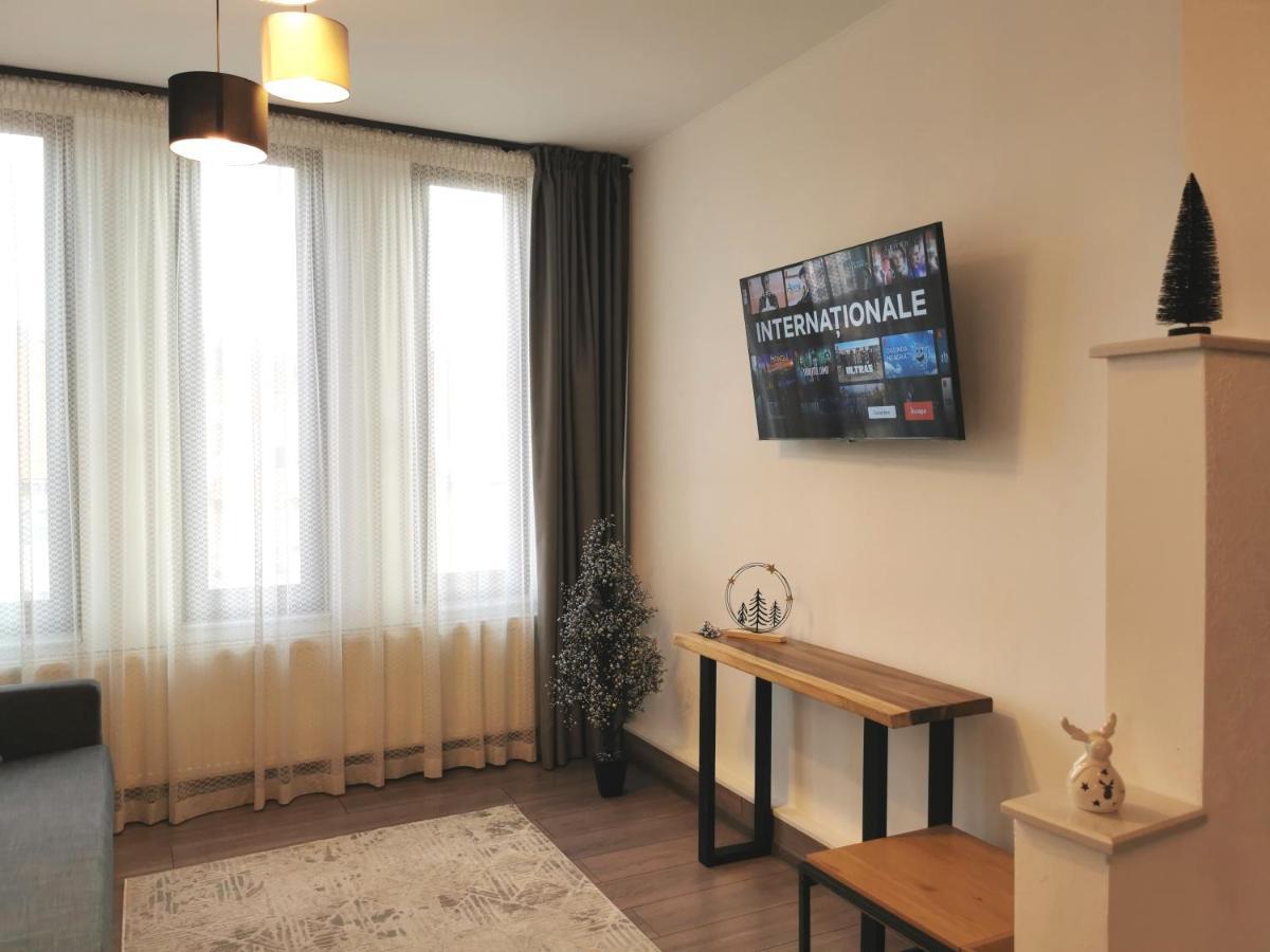 City Apartman オルドヘユ・セクイエスク エクステリア 写真